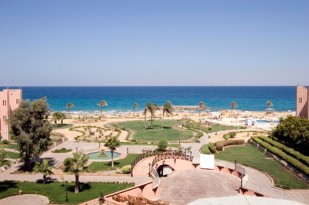 Blumar Dome Beach'in fotoğrafı - Çocuklu aile gezginleri için önerilir