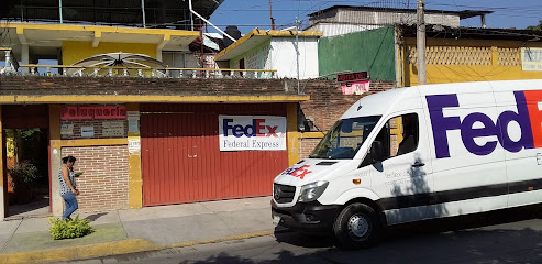 FedEx y Redpack en Comercial Mundo Express Atoyac
