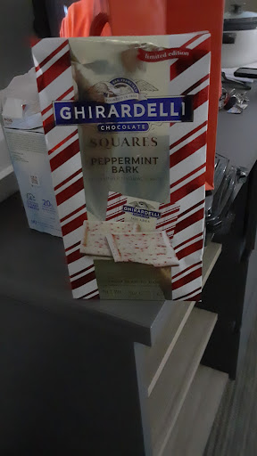 Sporting Goods Store «Academy Sports + Outdoors», reviews and photos, 1351 S Interstate Hwy 35, Round Rock, TX 78664, USA