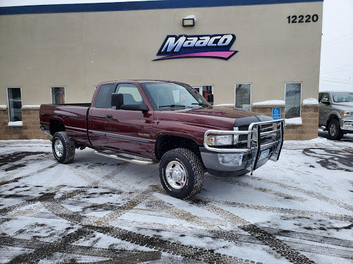 Auto Body Shop «Maaco Collision Repair & Auto Painting», reviews and photos, 12220 Riverwood Dr, Burnsville, MN 55337, USA