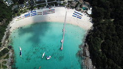 Photo de Patok Beach zone des équipements