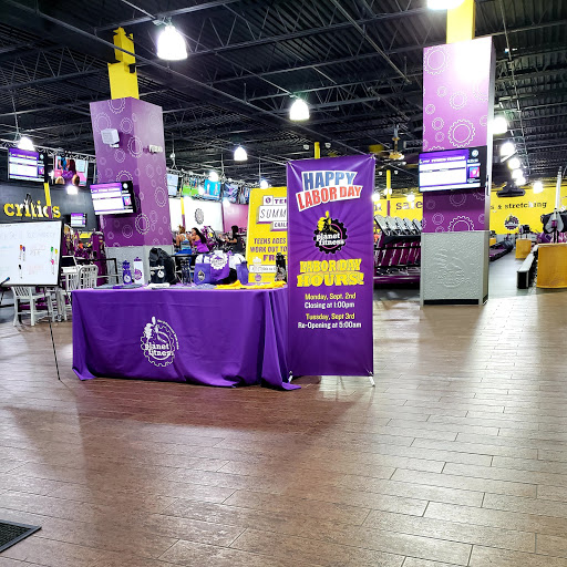 Gym «Planet Fitness», reviews and photos, 2672 Peters Creek Pkwy, Winston-Salem, NC 27127, USA
