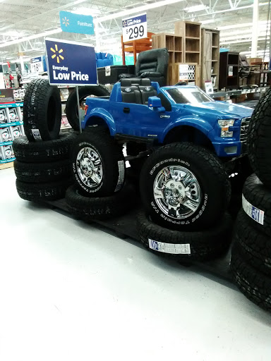 Department Store «Walmart Supercenter», reviews and photos, 2200 Brookmeade Dr, Columbia, TN 38401, USA