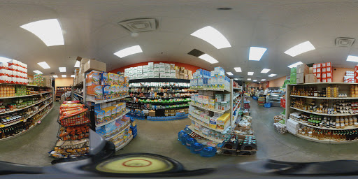 Grocery Store «Malincho Euro Market & Prestige Liquor», reviews and photos, 1475 Lee St, Des Plaines, IL 60018, USA