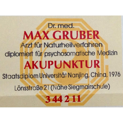Dr. Max Gruber