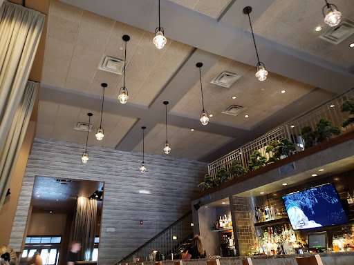 American Restaurant «Stone Creek Dining Company - Noblesville», reviews and photos, 13904 Town Center Blvd, Noblesville, IN 46060, USA