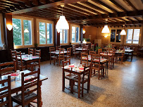 Atmosphère du Restaurant français Restaurant auberge du lac à Marcilly-sur-Tille - n°2