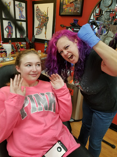 Tattoo Shop «Psychopathic Ink Tattoo & Piercings», reviews and photos, 129 E Beaufort St, Normal, IL 61761, USA