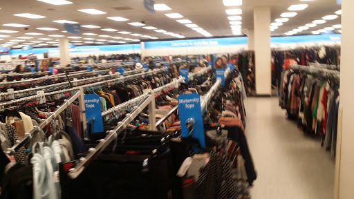 Clothing Store «Ross Dress for Less», reviews and photos, 3500 East-West Hwy, Hyattsville, MD 20782, USA