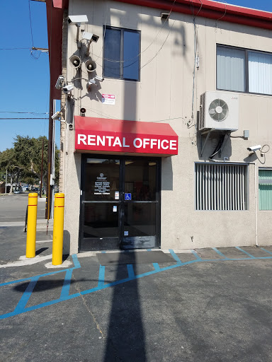 Self-Storage Facility «CubeSmart Self Storage», reviews and photos, 198 W Artesia Blvd, Long Beach, CA 90805, USA