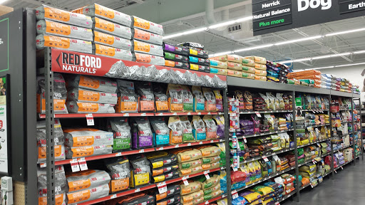 Pet Supply Store «Pet Supplies Plus», reviews and photos, 2250 N Rock Rd Ste. 110, Wichita, KS 67226, USA
