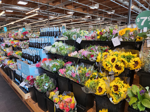 Grocery Store «Whole Foods Market», reviews and photos, 2847 Park Ave, Tustin, CA 92782, USA