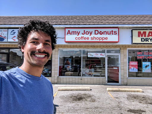 Amy Joy Donuts, 6633 Mayfield Rd, Cleveland, OH 44124, USA, 