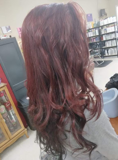 Beauty Salon «Top Notch Salon», reviews and photos, 92 Bluebird Ct, Lawrenceburg, KY 40342, USA