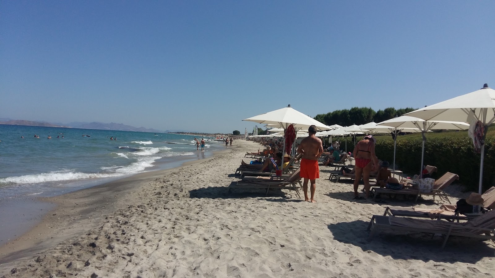 Zdjęcie Marmari beach z poziomem czystości dość czysty