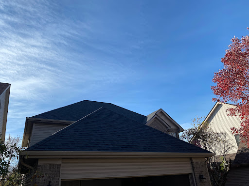 Roofing Contractor «Lexington Blue», reviews and photos, 287 Pasadena Dr, Lexington, KY 40503, USA