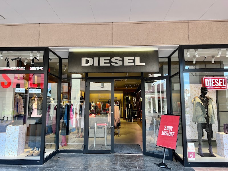 DIESEL OUTLET 木更津（三井アウトレットパーク木更津）