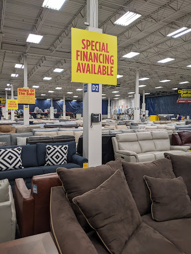 Furniture Store «Raymour & Flanigan Furniture and Mattress Clearance Center», reviews and photos, 1300 MacDade Boulevard, Woodlyn, PA 19094, USA
