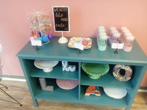 Dessert Shop «Lola Dessert Shoppe», reviews and photos, 214 E Drinker St, Dunmore, PA 18512, USA