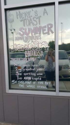 Liquor Store «Turtle Creek Wine, Spirits , Growlers and Cigars.», reviews and photos, 276 Exchange Blvd, Bethlehem, GA 30620, USA