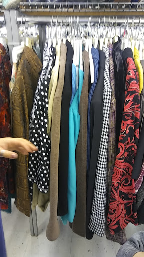 Thrift Store «Valley Thrift Store», reviews and photos, 4301 Dixie Hwy, Fairfield, OH 45014, USA