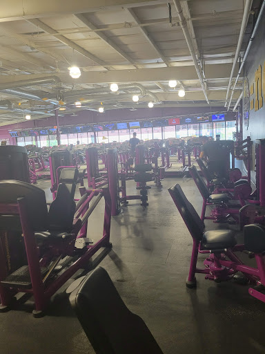 Gym «Planet Fitness - Malden, MA», reviews and photos, 795 Eastern Ave, Malden, MA 02148, USA