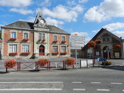 Mairie Oulchy-le-Château à Oulchy-le-Château