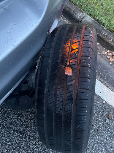 Tire Shop «Discount Tire Store - Clermont, FL», reviews and photos, 16407 FL-50, Clermont, FL 34711, USA