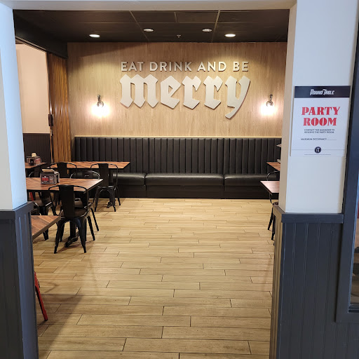 Pizza Restaurant «Round Table Pizza», reviews and photos, 616 NE 81st St, Vancouver, WA 98665, USA