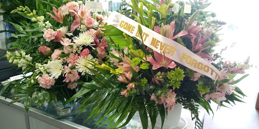 Florist «Send Your Love Flowers & Balloons», reviews and photos, 1417 SW Military Dr, San Antonio, TX 78221, USA