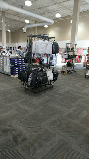 Shoe Store «DSW Designer Shoe Warehouse», reviews and photos, 5518 Leesburg Pike, Falls Church, VA 22041, USA