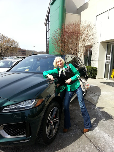 Jaguar Dealer «Rosenthal Jaguar», reviews and photos, 1592 Spring Hill Rd, Vienna, VA 22182, USA