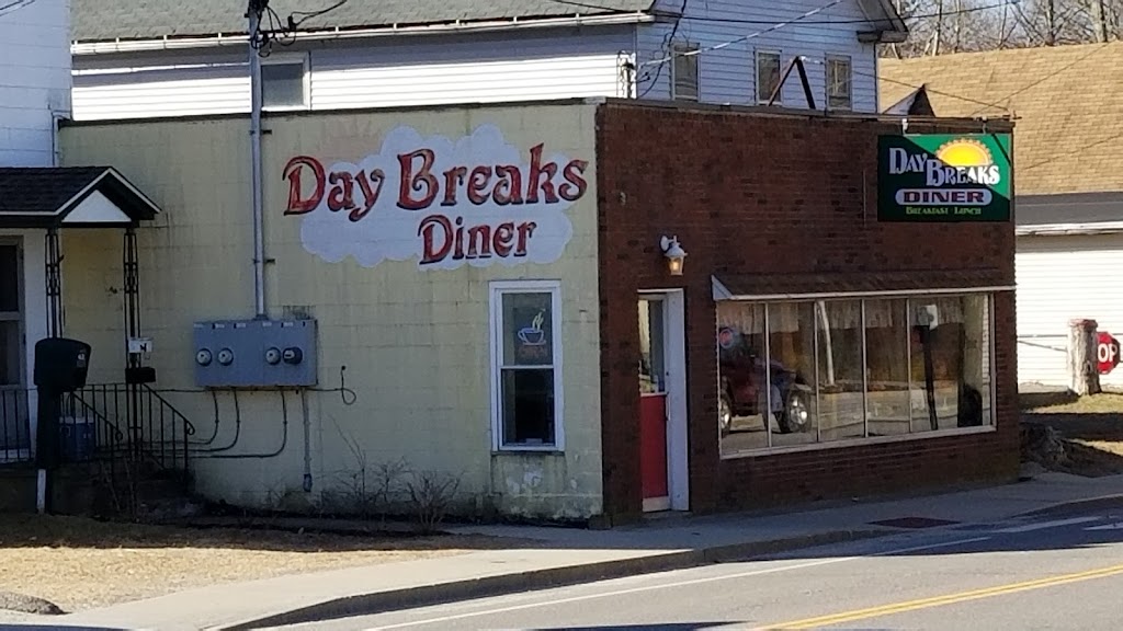 Day Breaks Diner 06374