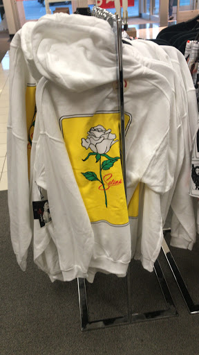 Clothing Store «Forever 21», reviews and photos, 200 Inland Center Dr, San Bernardino, CA 92408, USA