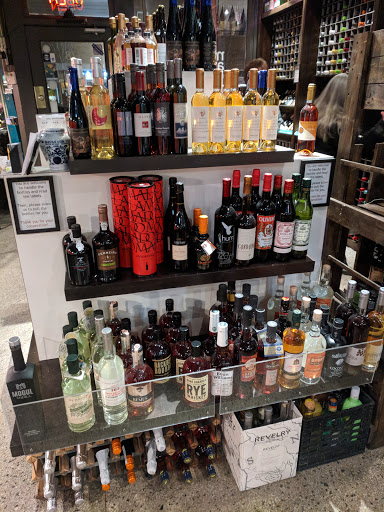 Wine Store «Mass Ave Wine», reviews and photos, 878 Massachusetts Ave, Indianapolis, IN 46204, USA