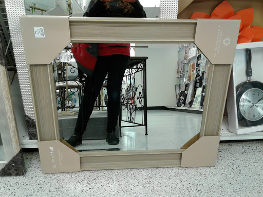 Clothing Store «Ross Dress for Less», reviews and photos, 3255 SW Cedar Hills Blvd, Beaverton, OR 97005, USA