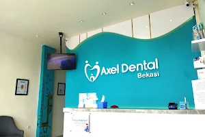 Axel Dental Bekasi - Klinik Gigi Pilihan Keluarga Indonesia image