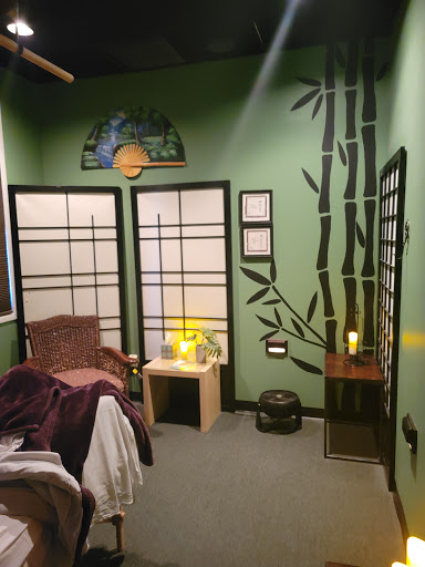 Massage Therapist «Destress Express Massage & Spa», reviews and photos, 11835 Canon Blvd C108, Newport News, VA 23606, USA