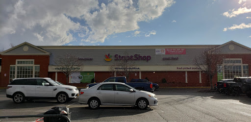Grocery Store «Super Stop & Shop», reviews and photos, 80 Birdsall Rd, Baldwin Place, NY 10505, USA