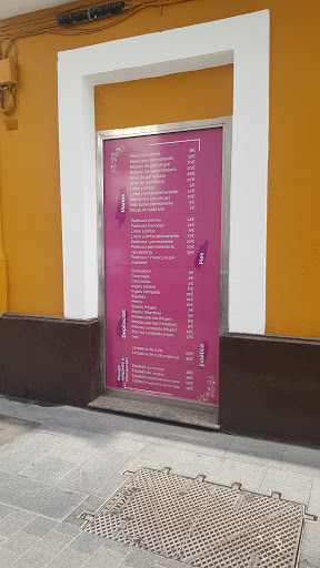 Clínica Veterinaria Poveda en Roquetas de Mar