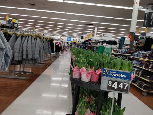 Discount Store «Walmart», reviews and photos, 1270 York Rd, Gettysburg, PA 17325, USA