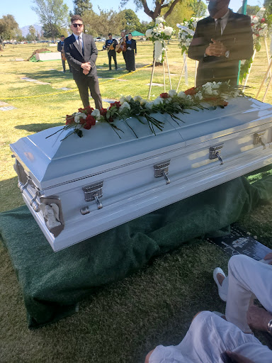 Cemetery «San Fernando Mission Catholic Cemetery», reviews and photos, 11160 Stranwood Ave, Mission Hills, CA 91345, USA