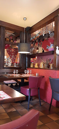 Atmosphère du Restaurant de spécialités alsaciennes Winstub La Flammerie à Ribeauvillé - n°14