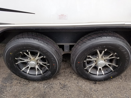 Tire Shop «Discount Tire Store - Vancouver, WA», reviews and photos, 8120 NE Vancouver Plaza Dr, Vancouver, WA 98662, USA