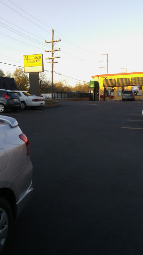 Grocery Store «Mendoza Grocery II», reviews and photos, 515 N Cedar Lake Rd, Round Lake, IL 60073, USA
