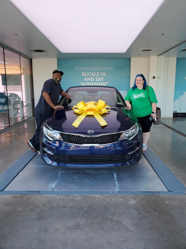 Used Car Dealer «Carvana Houston», reviews and photos, 10939 Katy Fwy, Houston, TX 77079, USA