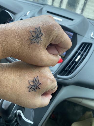 Tattoo Shop «Lucky Devil Tattoo Parlor», reviews and photos, 931 S Ridgewood Ave, Edgewater, FL 32132, USA