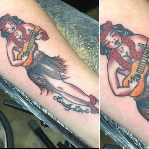 Tattoo Shop «Crimson Breed Tattoo Studio», reviews and photos, 627 N Morton St Suite 101, Bloomington, IN 47404, USA