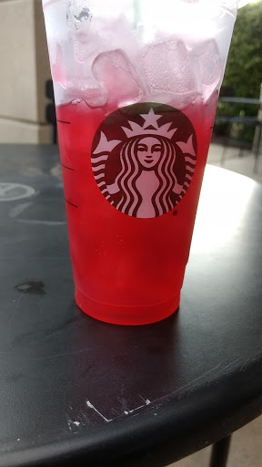 Coffee Shop «Starbucks», reviews and photos, 2370 Fountain Square Dr c, Lombard, IL 60148, USA