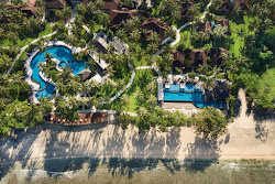 Katamaran Resort Beach'in fotoğrafı kısmen otel alanı